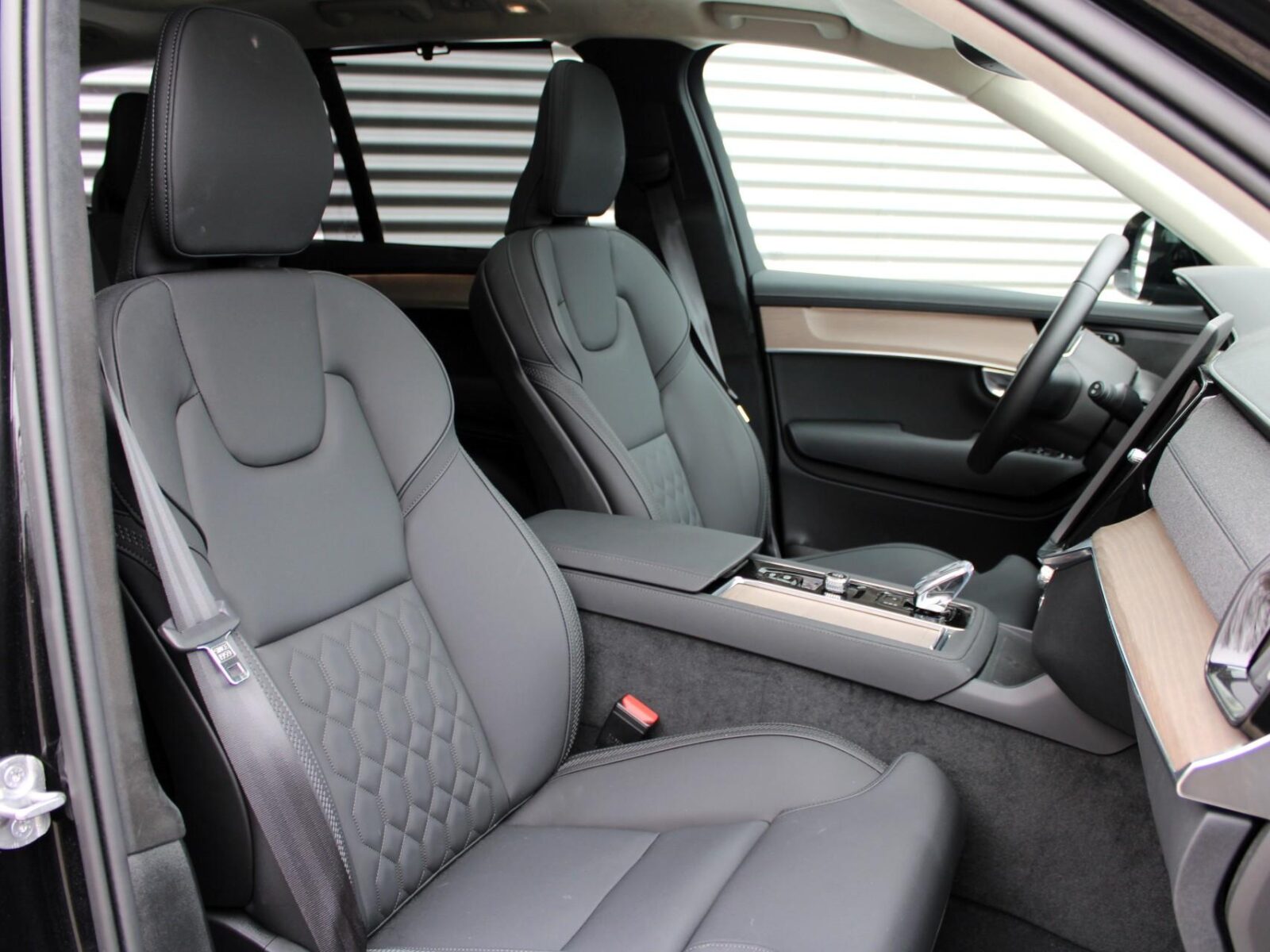 Volvo XC90 - Foto 17