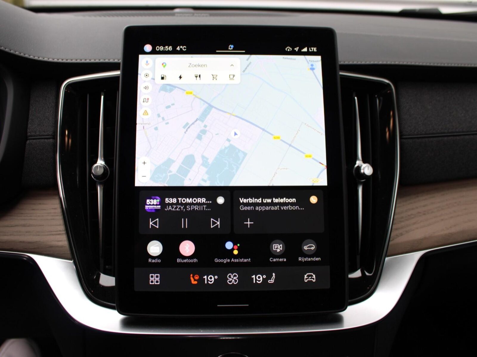 Volvo XC90 - Foto 21