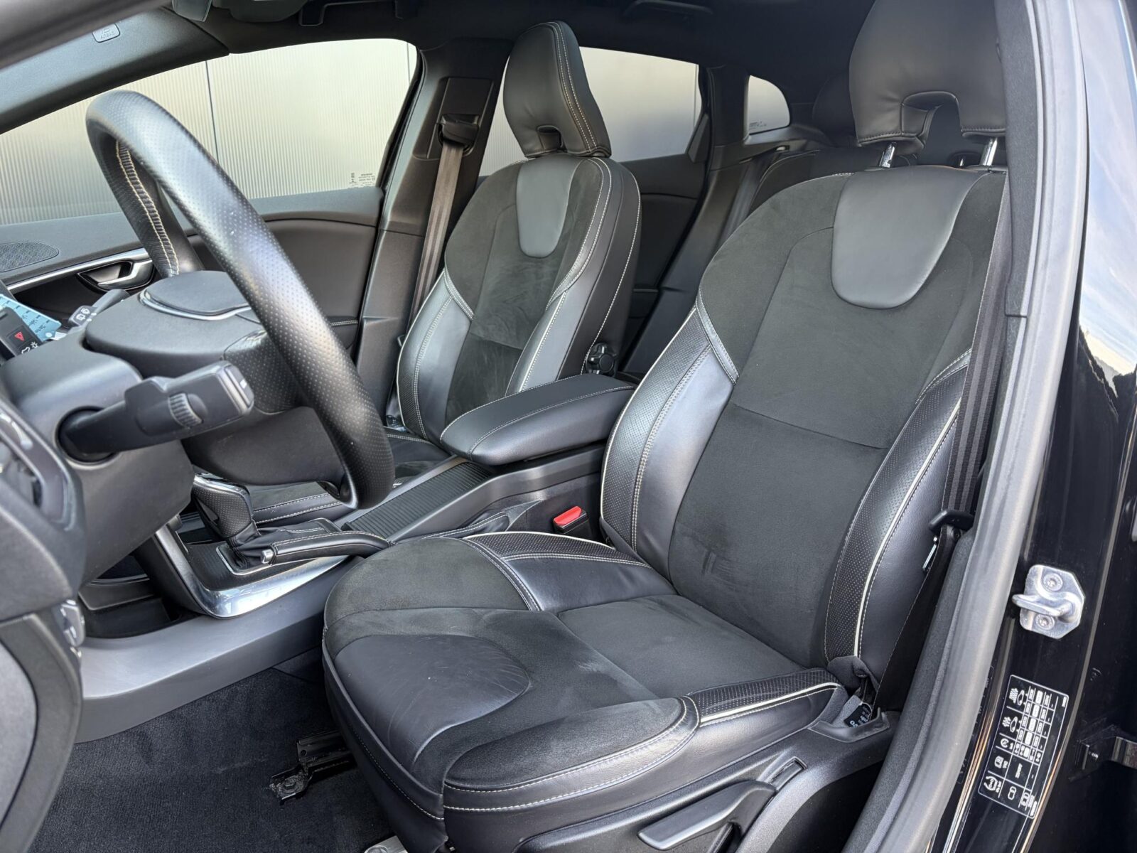 Volvo V40 - Foto 5