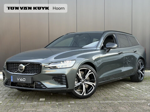 Volvo V60 2.0 T6 Plug-in hybrid AWD Plus Dark