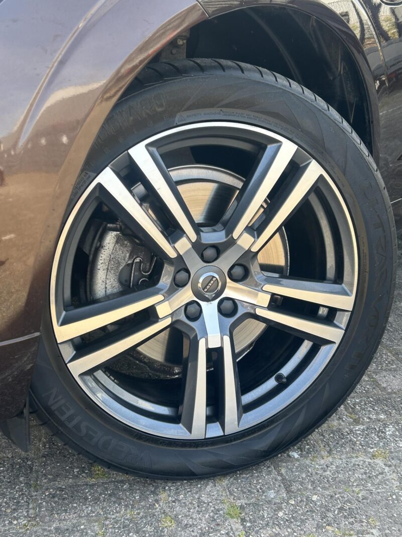 Volvo XC60 - Foto 5