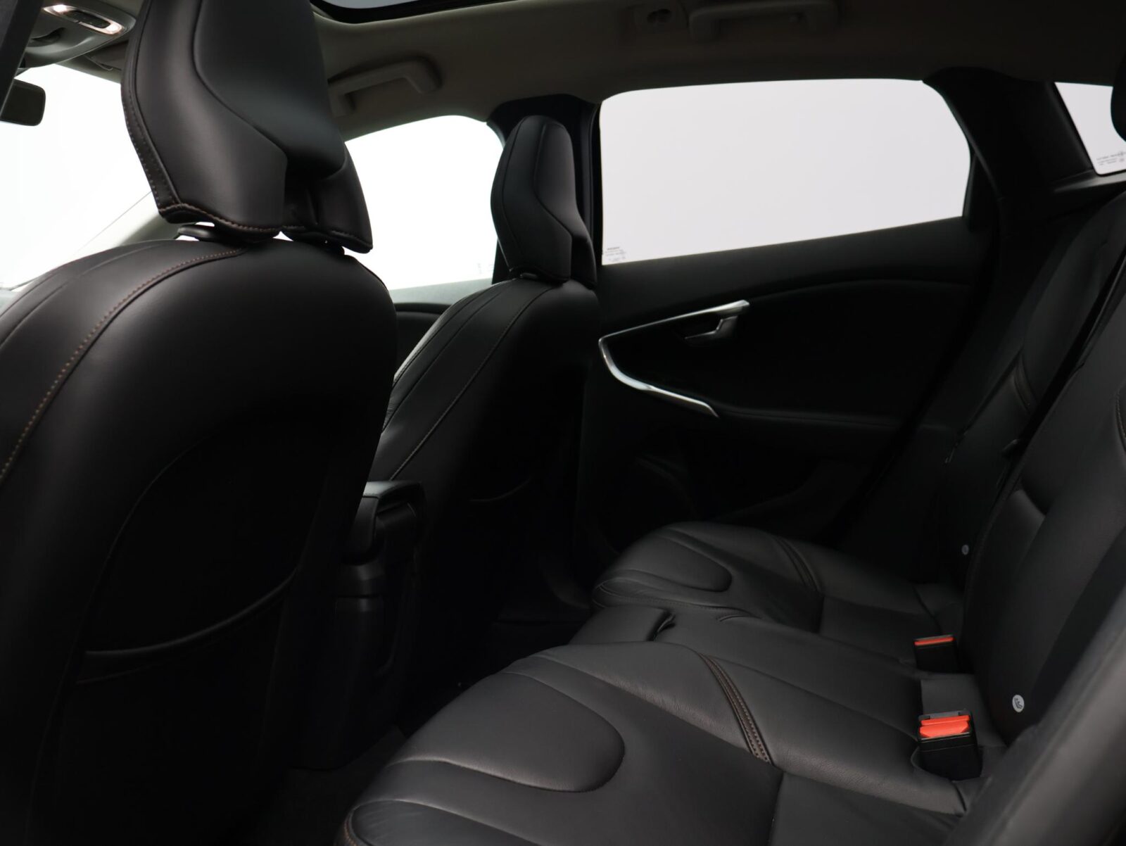 Volvo V40 - Foto 8