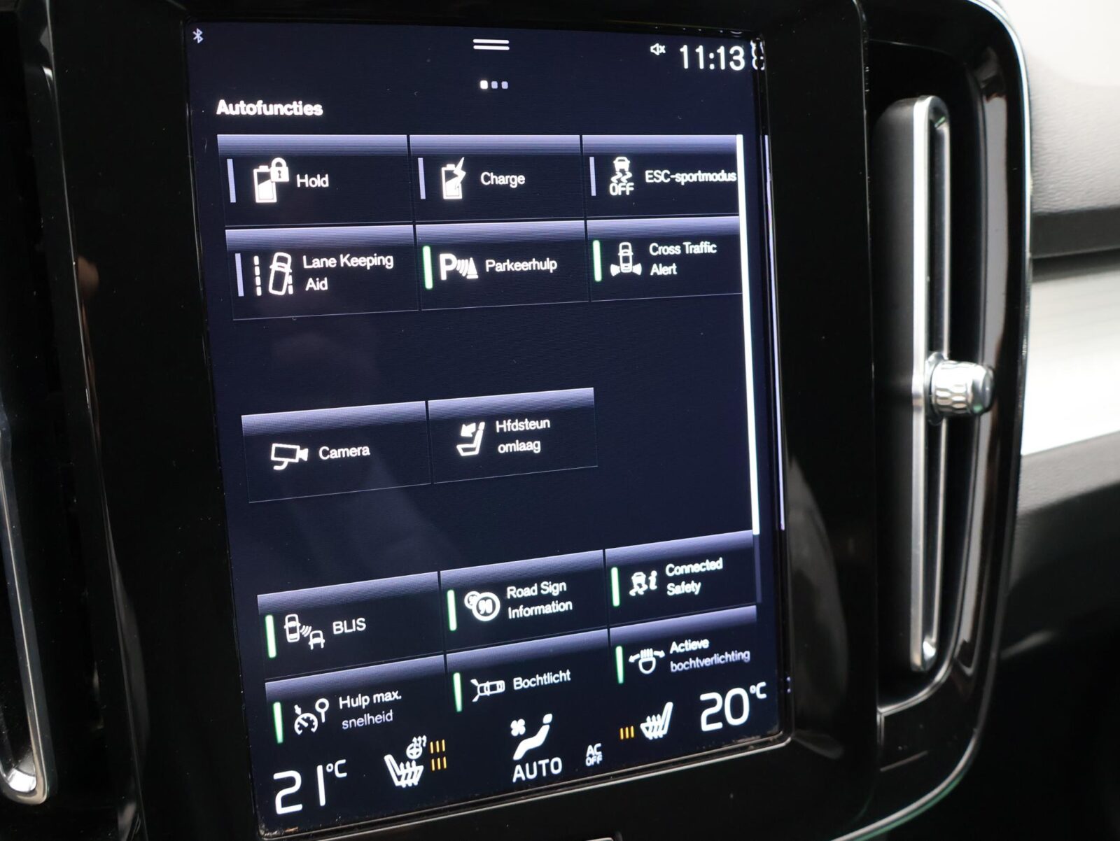Volvo XC40 - Foto 13