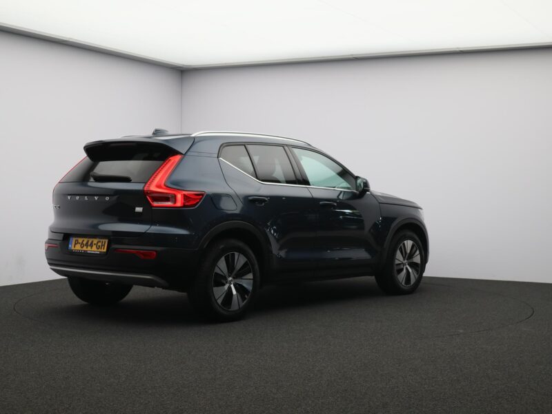 Volvo XC40 - Foto 2