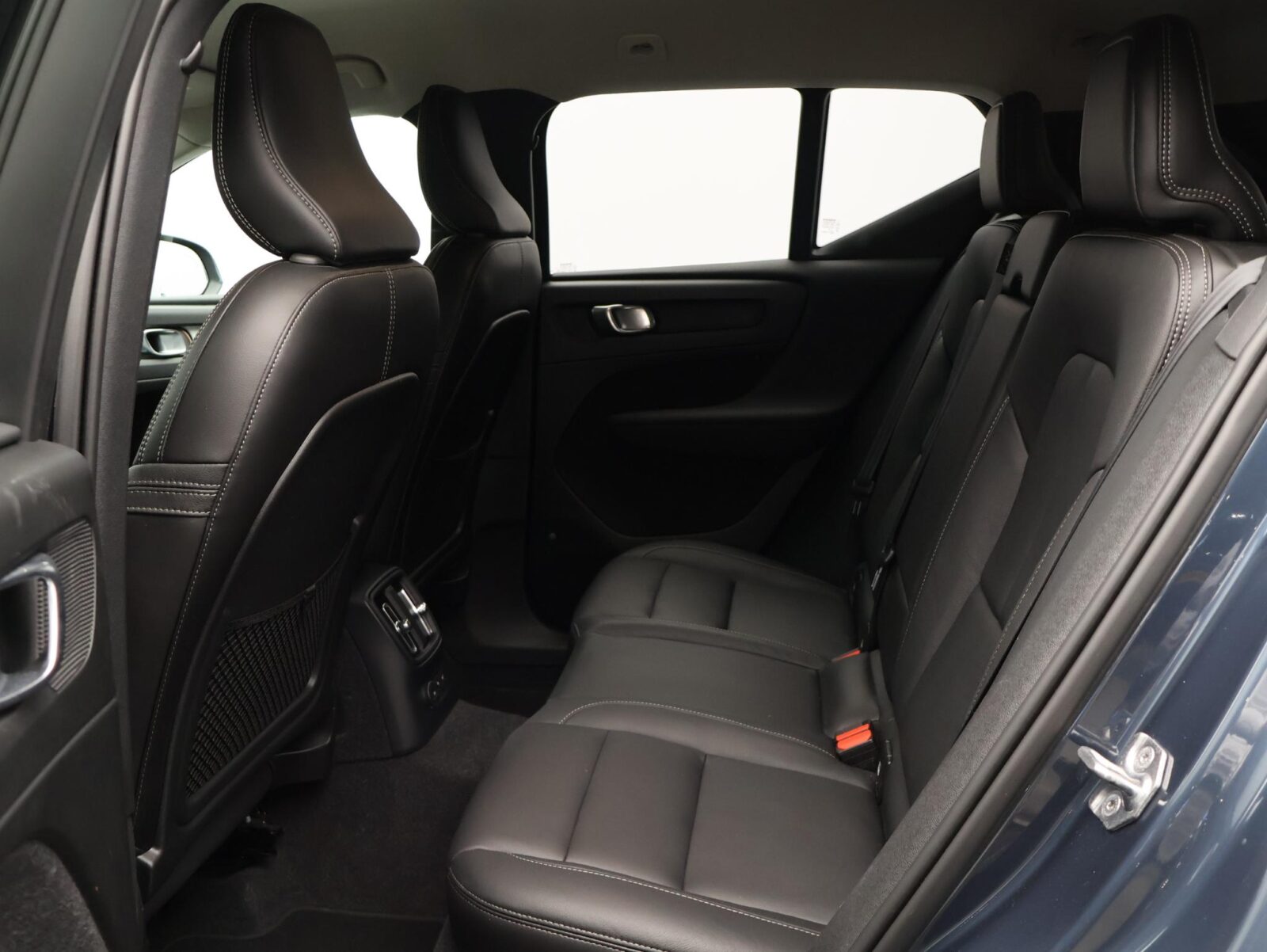Volvo XC40 - Foto 6