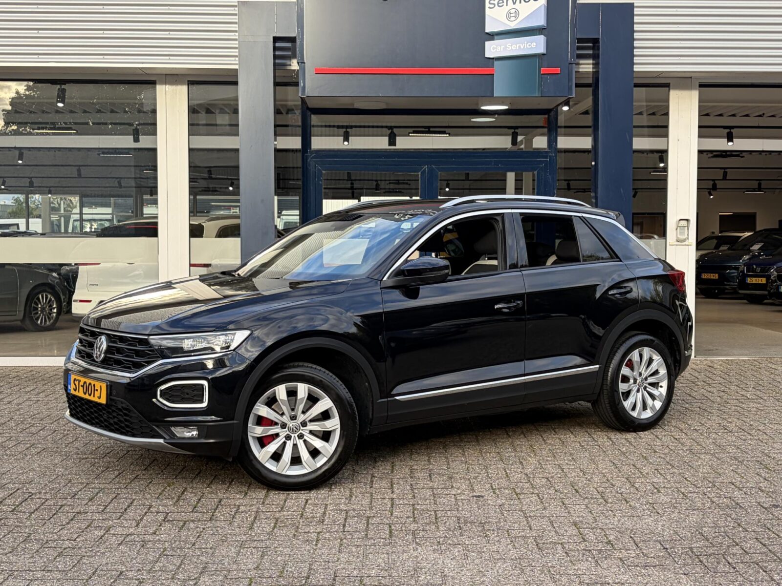 Volkswagen T-Roc - Foto 2