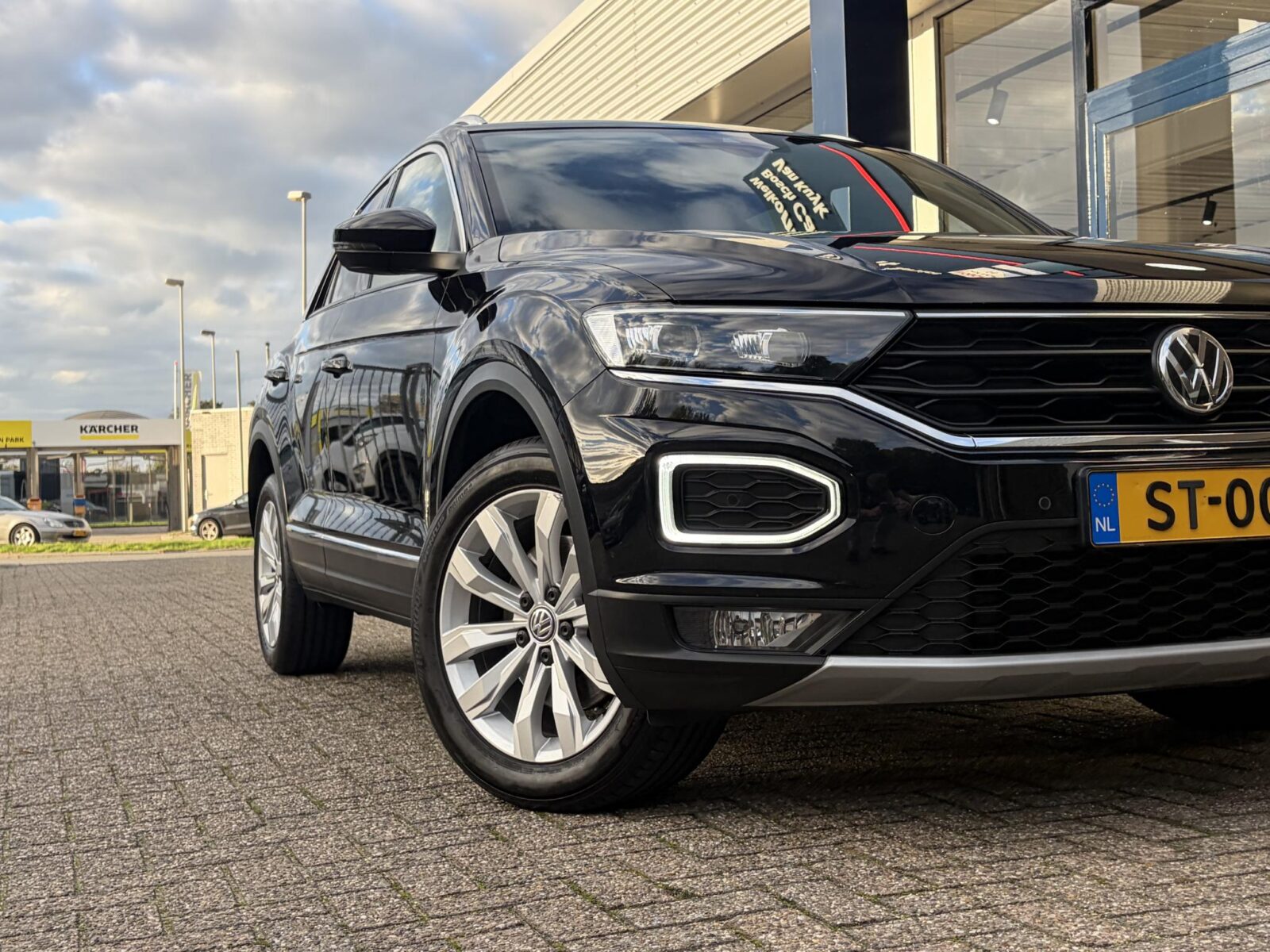 Volkswagen T-Roc - Foto 9