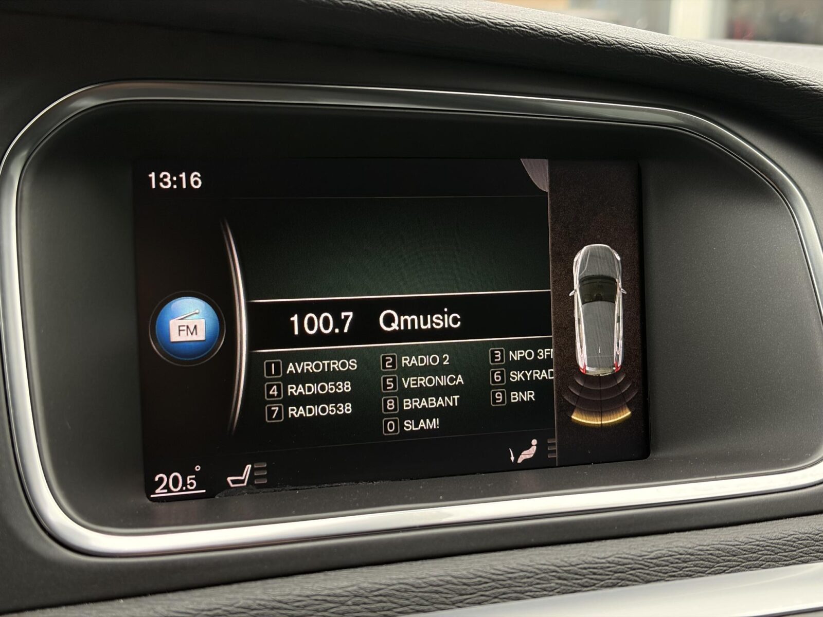 Volvo V40 - Foto 17