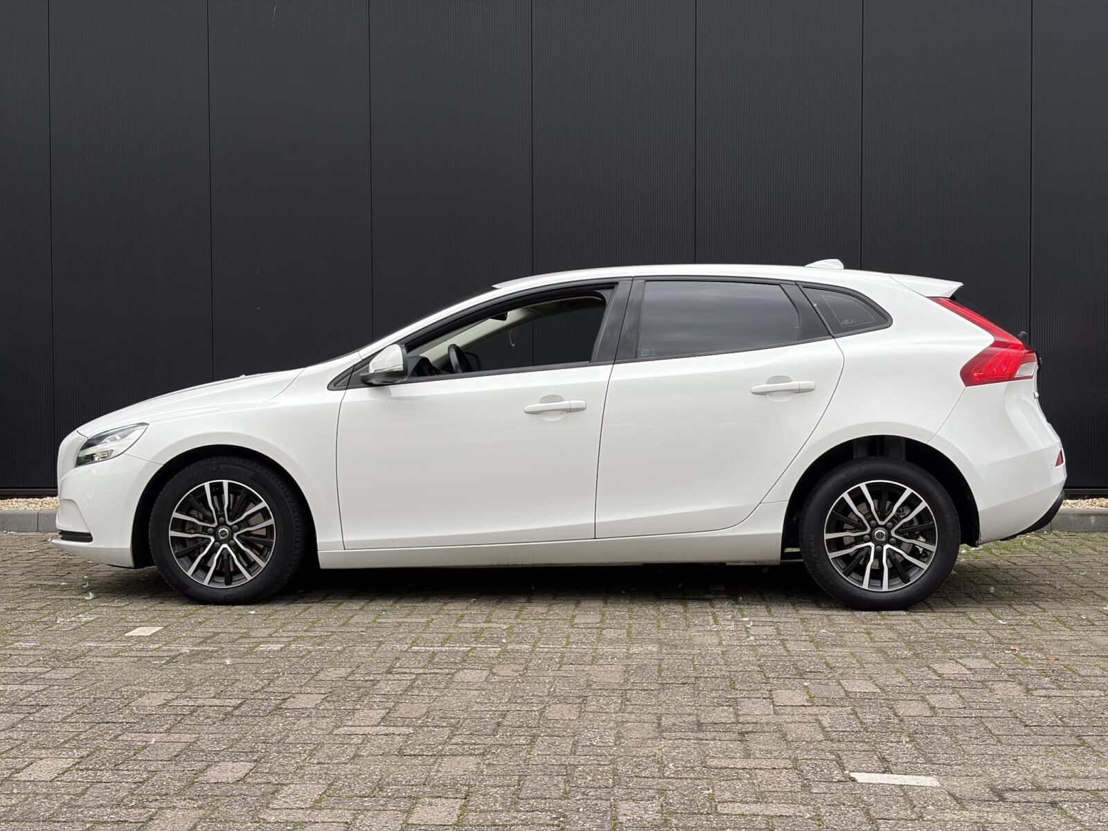 Volvo V40 - Foto 4