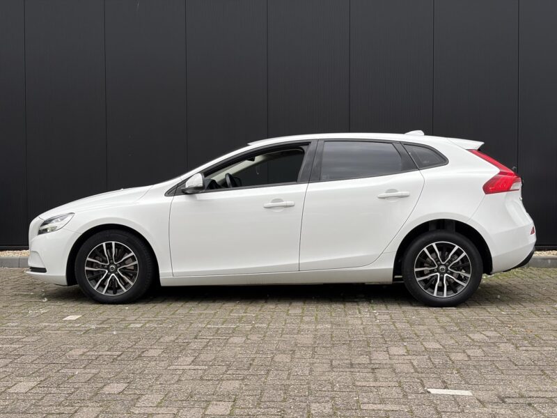 Volvo V40 - Foto 4
