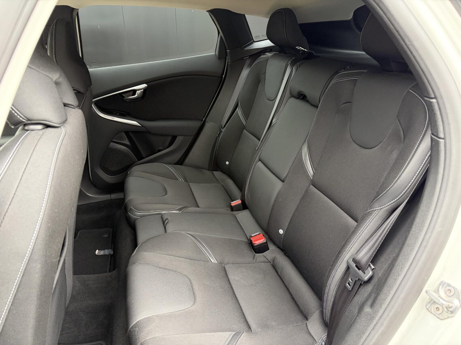 Volvo V40 - Foto 6