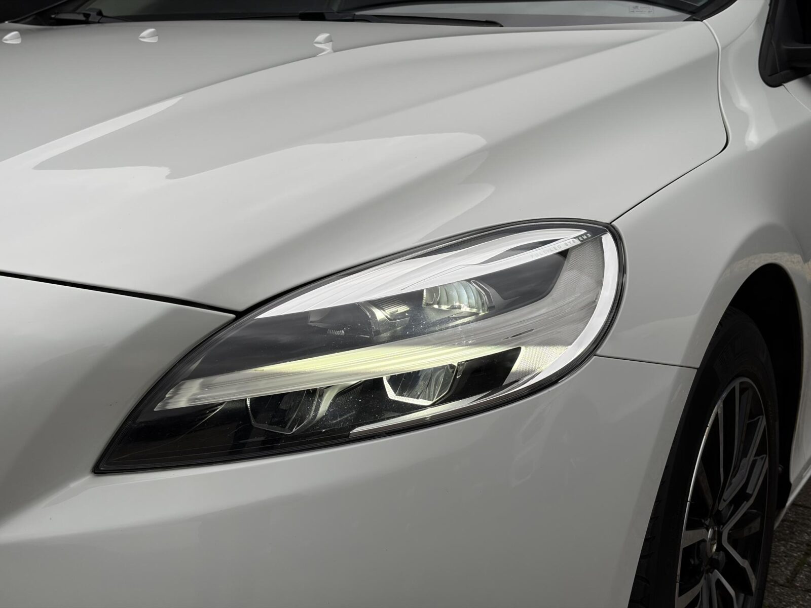 Volvo V40 - Foto 7