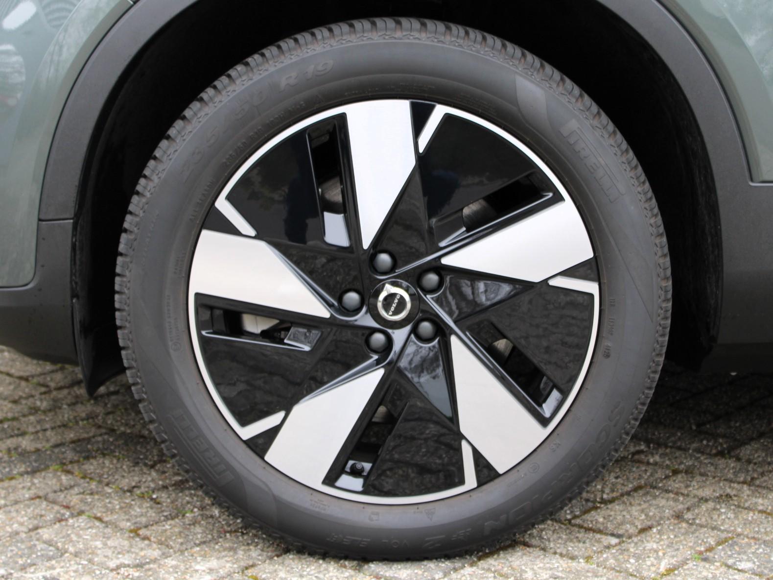 Volvo EX40 - Foto 6