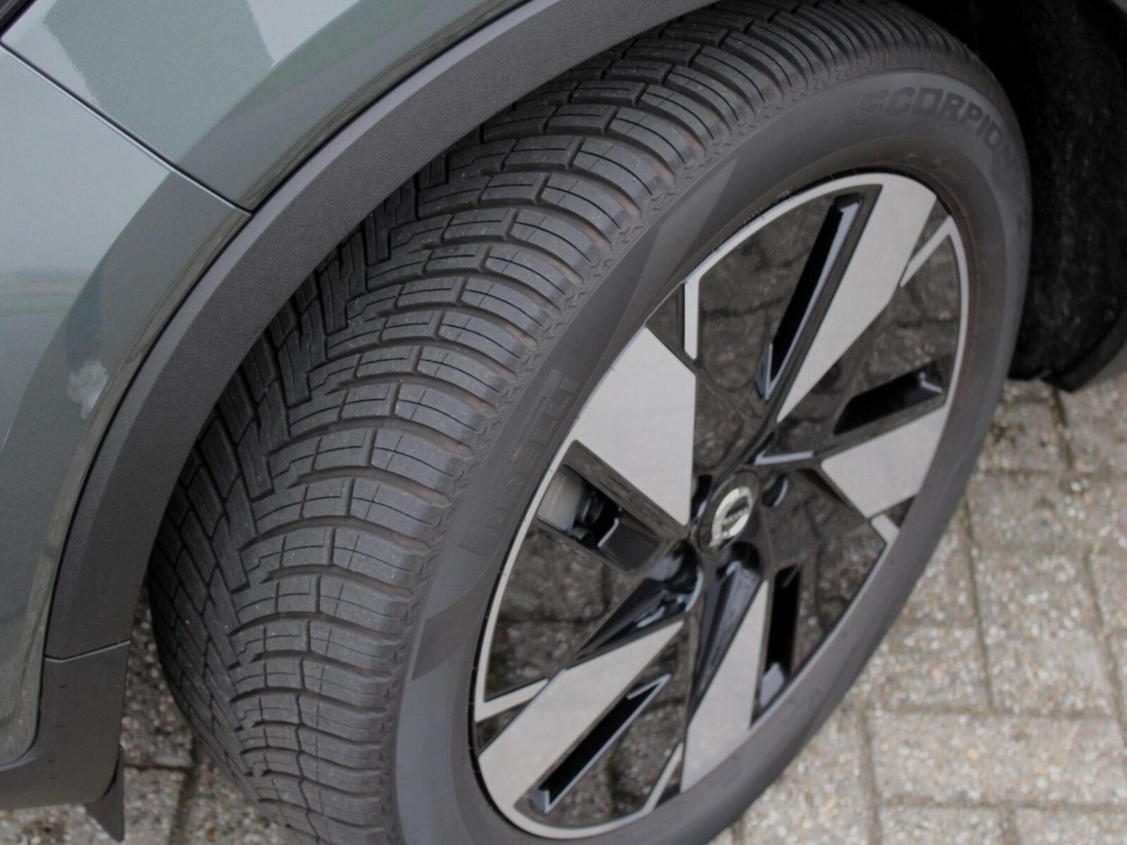 Volvo EX40 - Foto 9