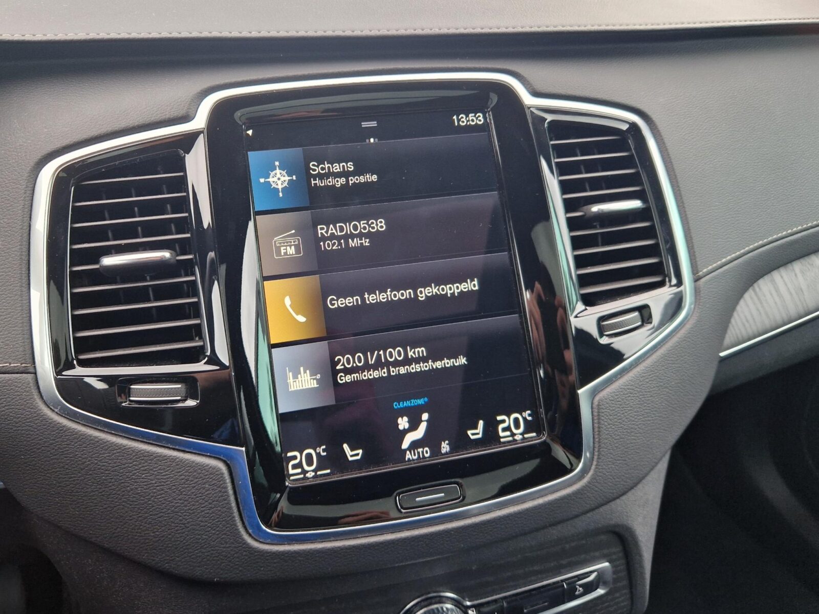 Volvo XC90 - Foto 17