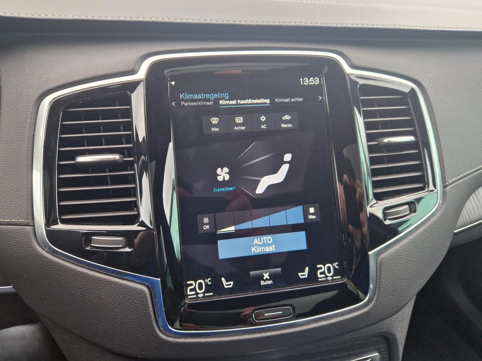 Volvo XC90 - Foto 21