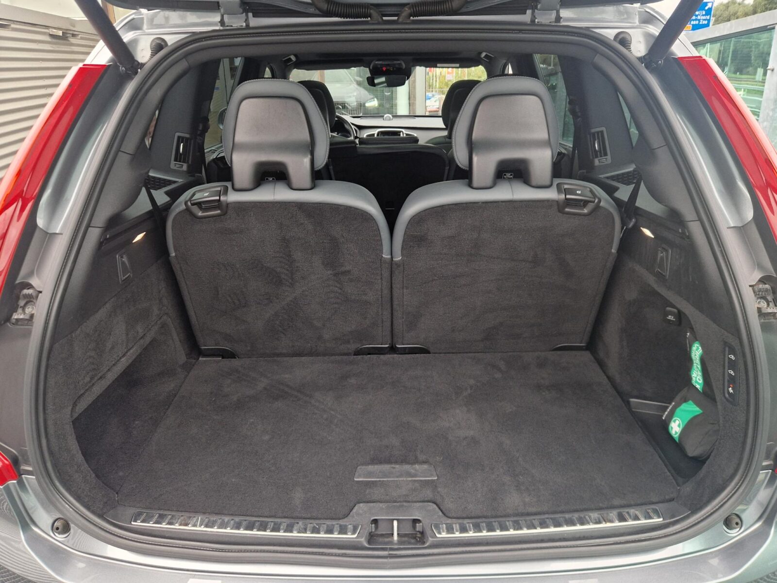 Volvo XC90 - Foto 31