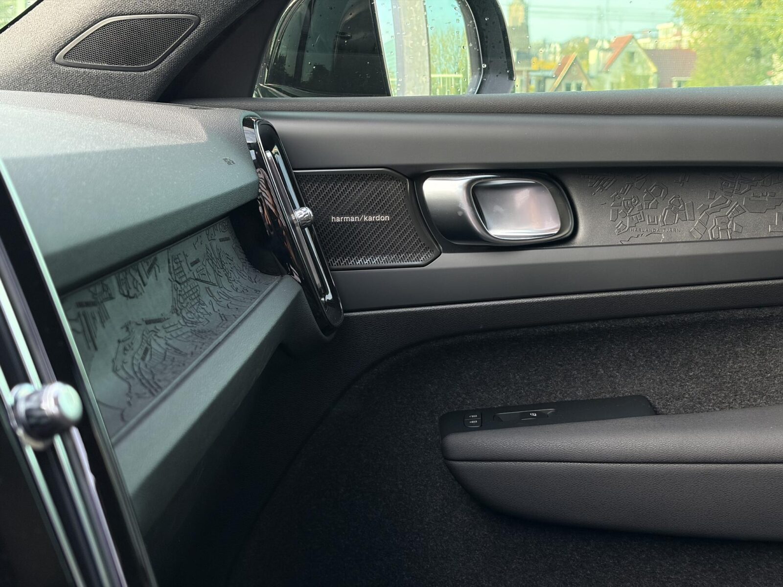 Volvo EX40 - Foto 18