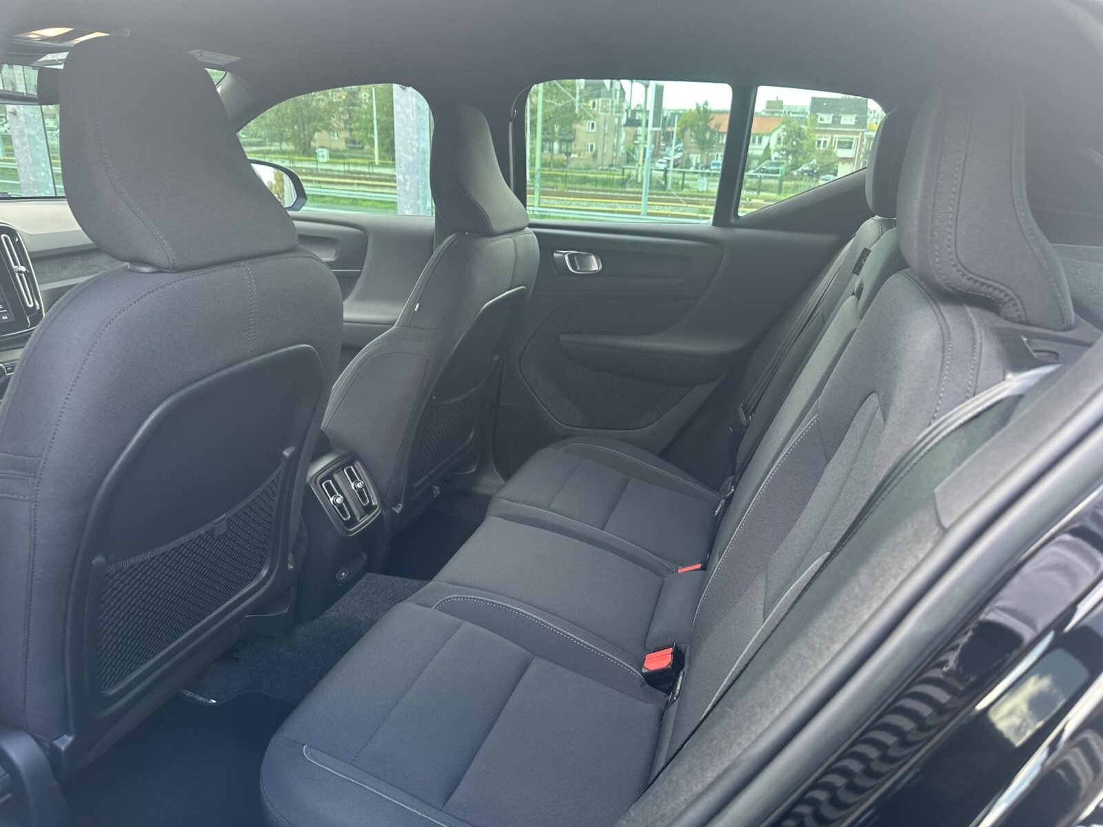 Volvo XC40 - Foto 12