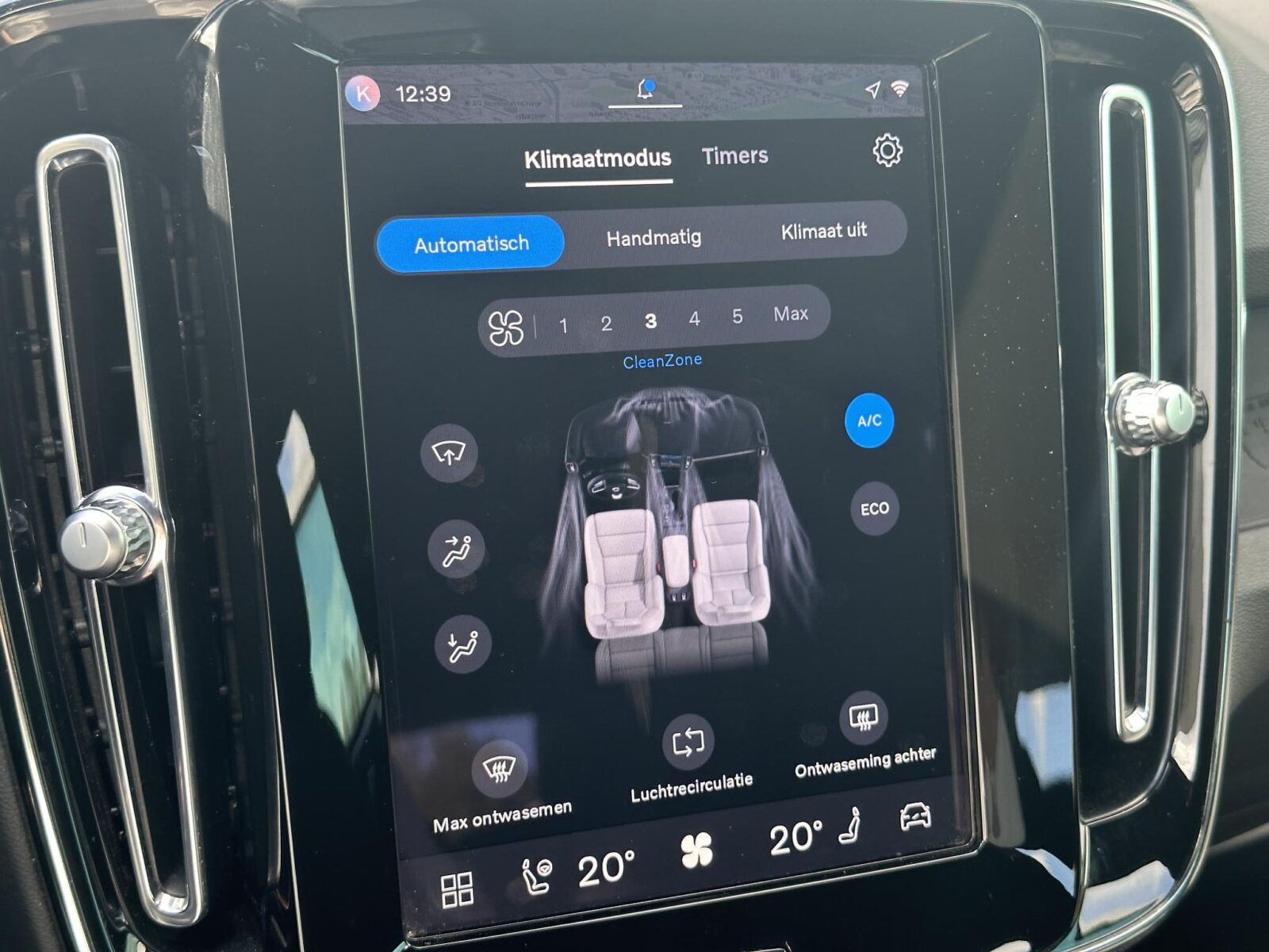 Volvo XC40 - Foto 18