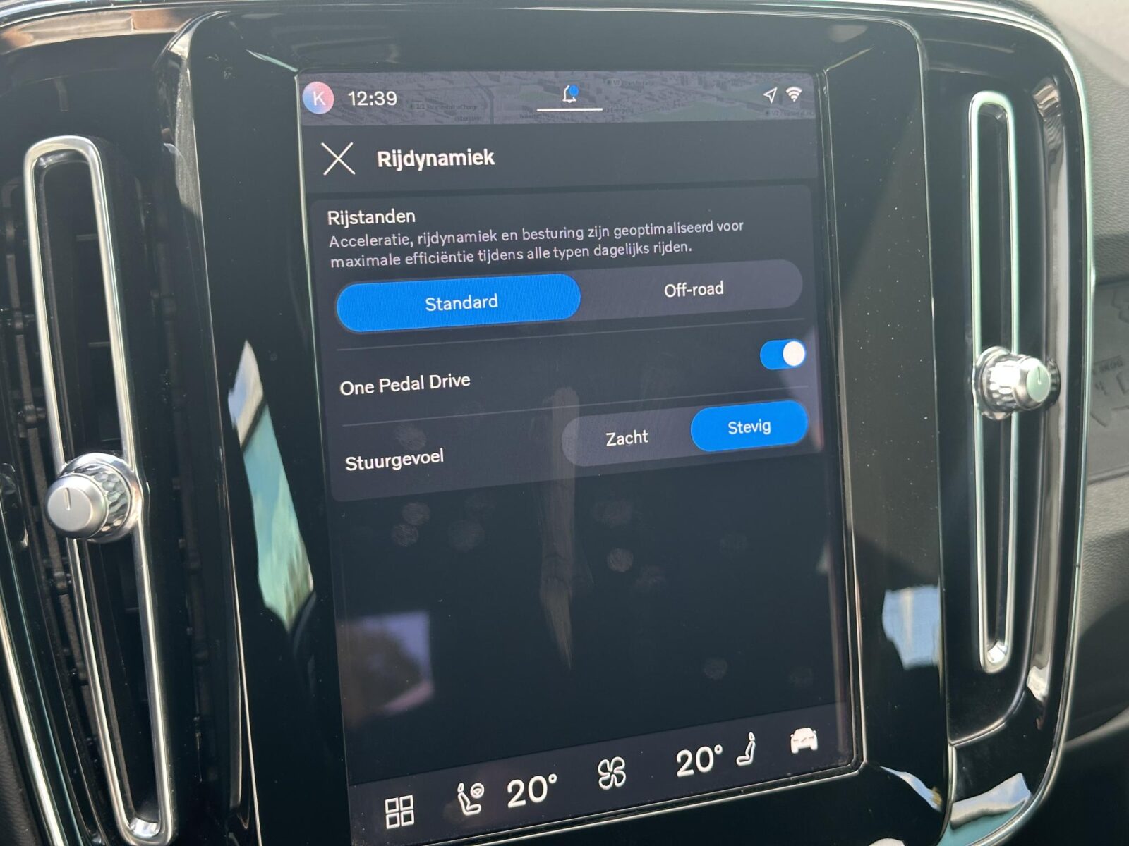 Volvo XC40 - Foto 19