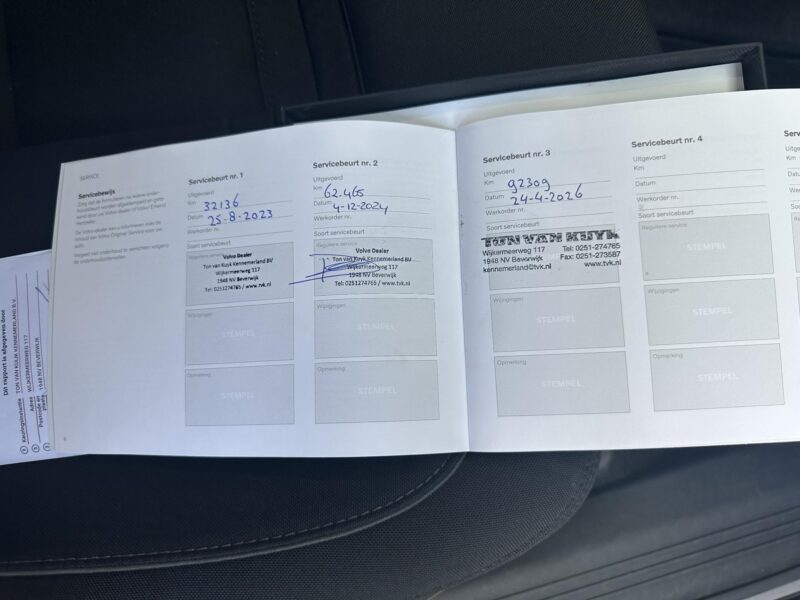 Volvo XC40 - Foto 5