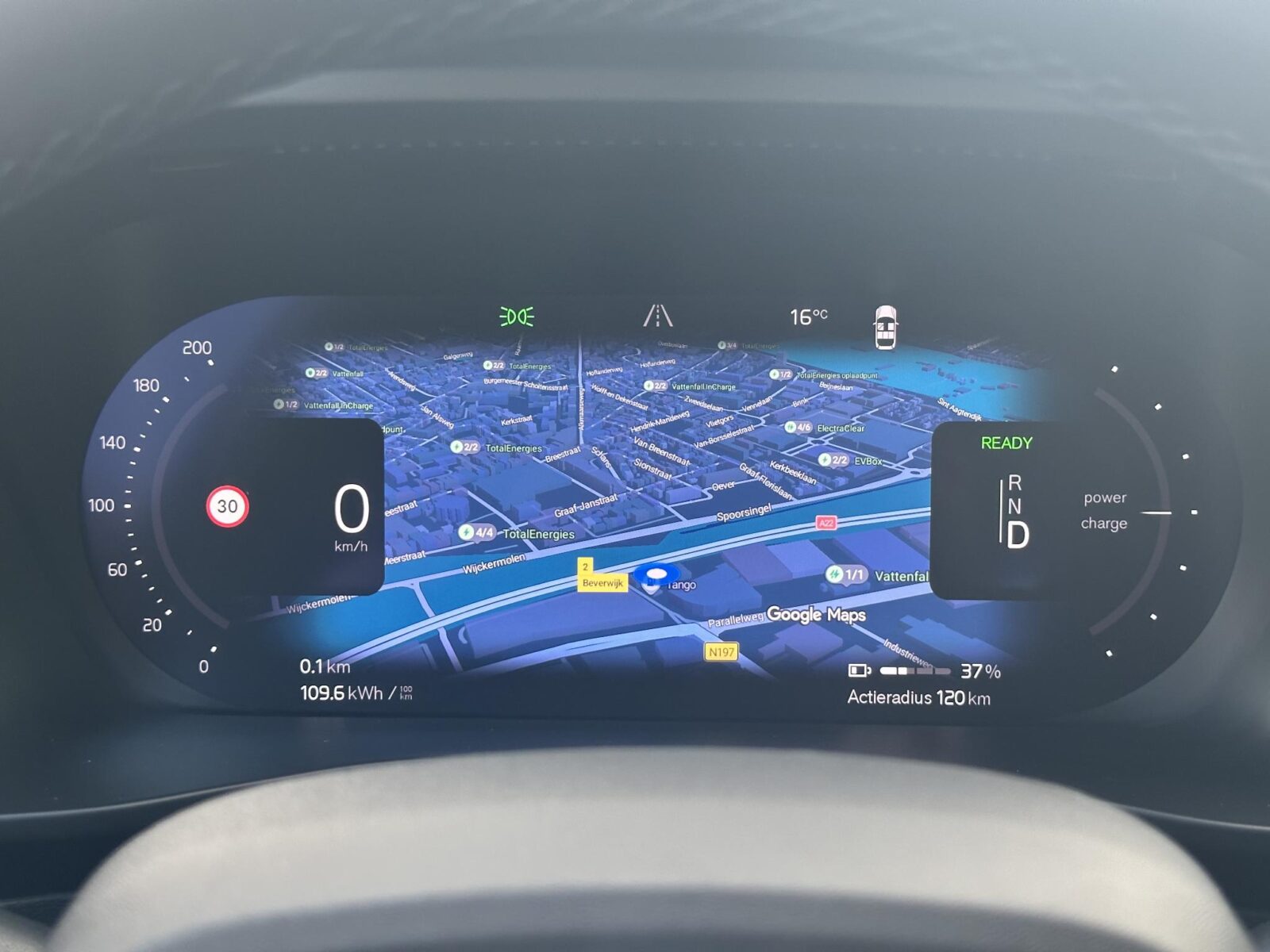 Volvo XC40 - Foto 6