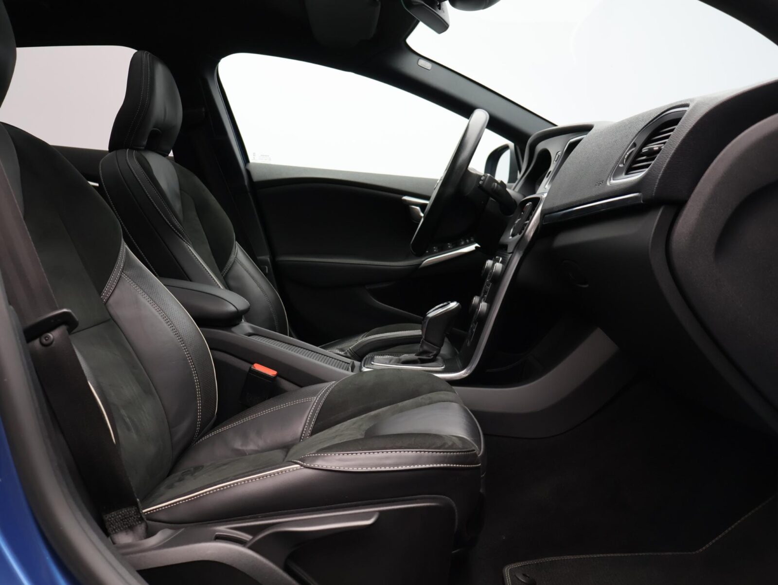 Volvo V40 - Foto 10