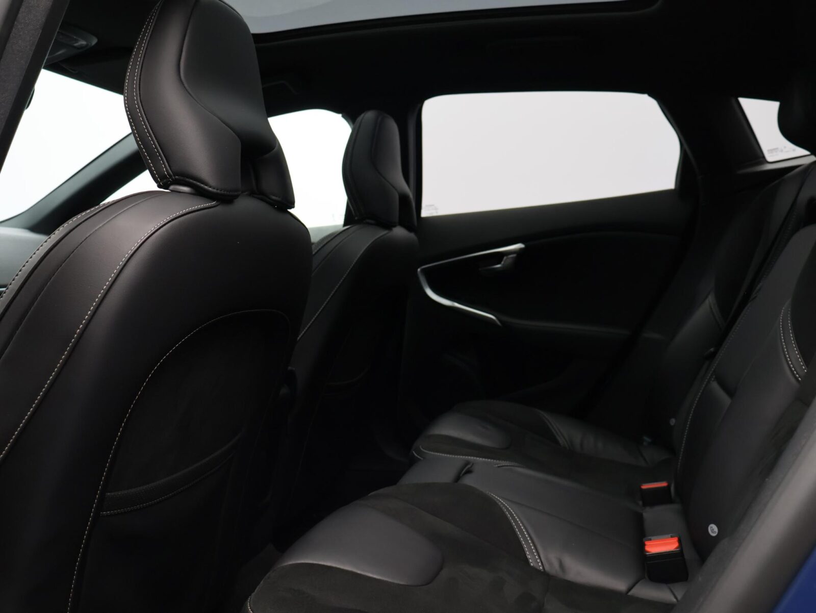 Volvo V40 - Foto 8