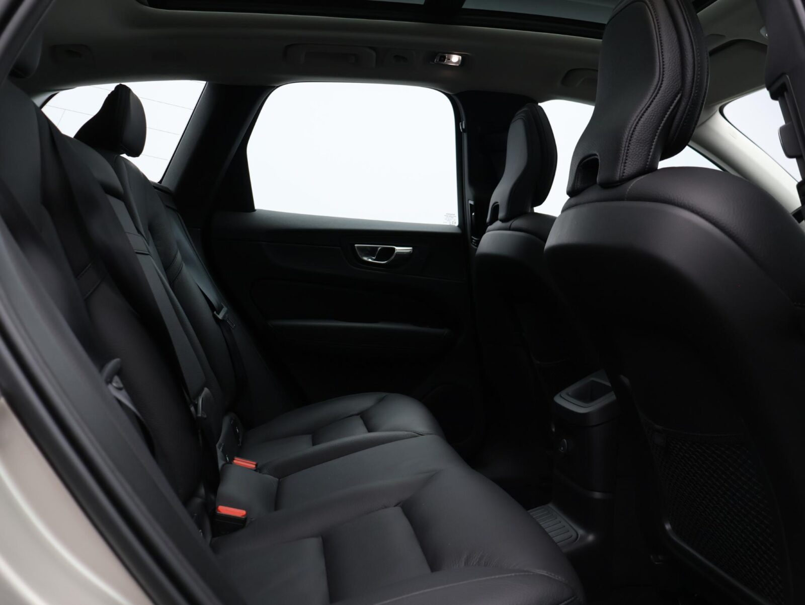 Volvo XC60 - Foto 11