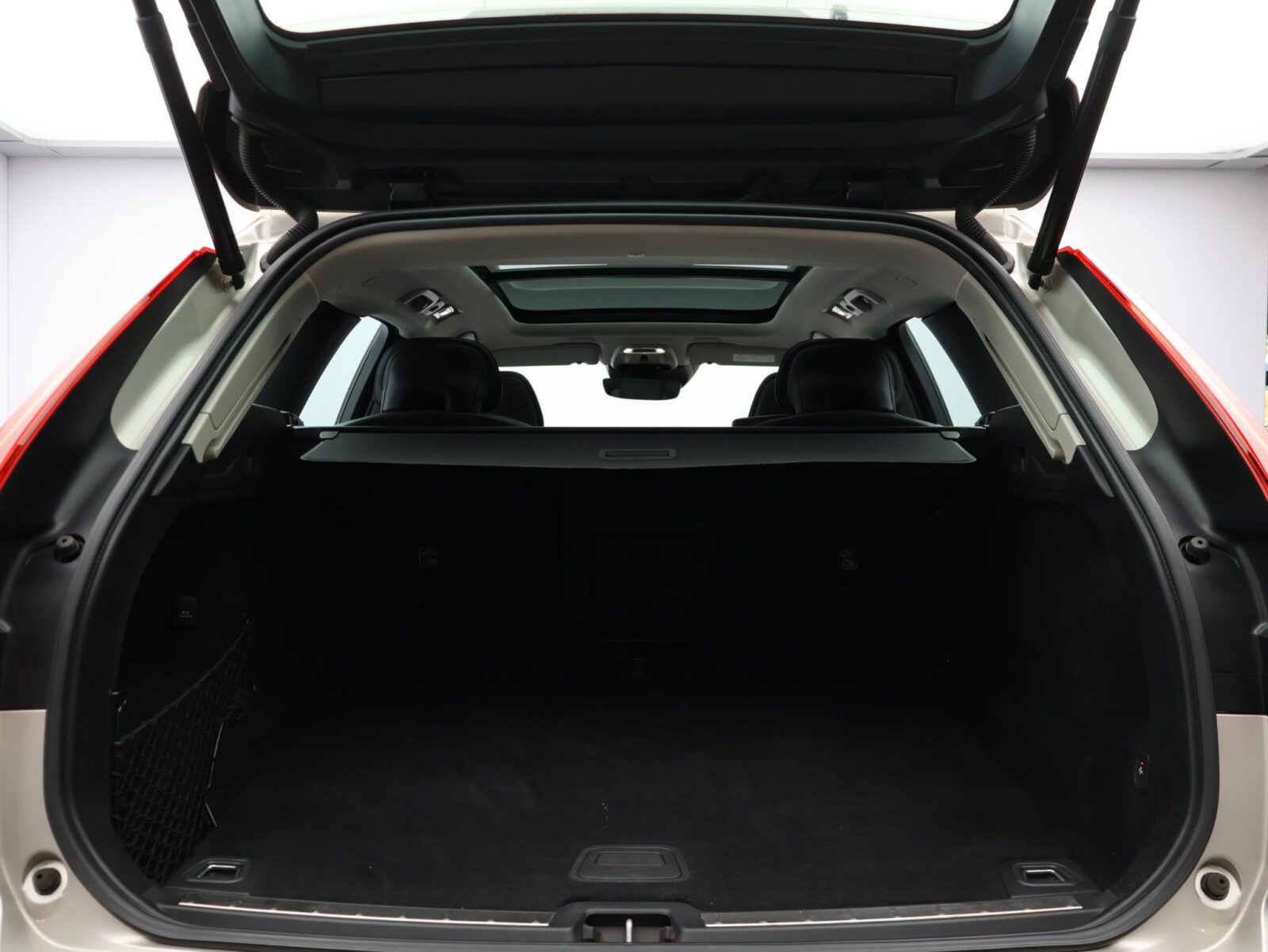 Volvo XC60 - Foto 14