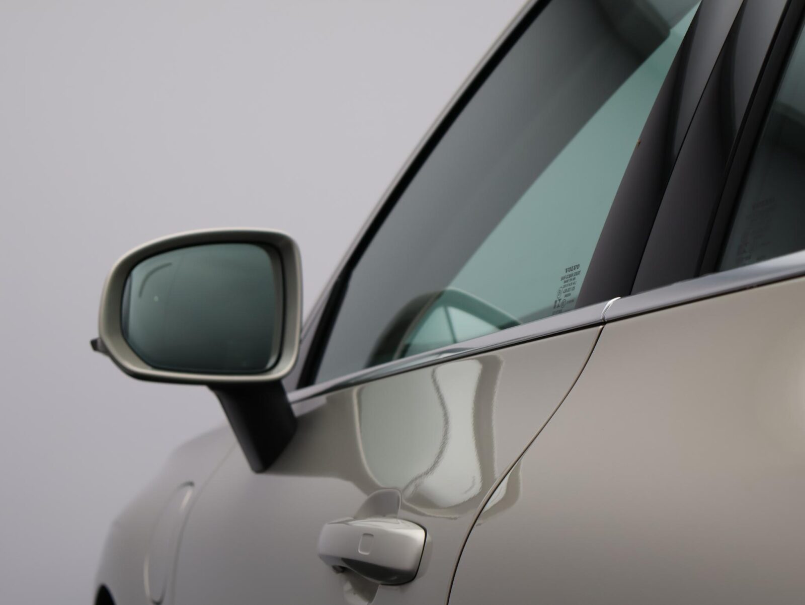 Volvo XC60 - Foto 17