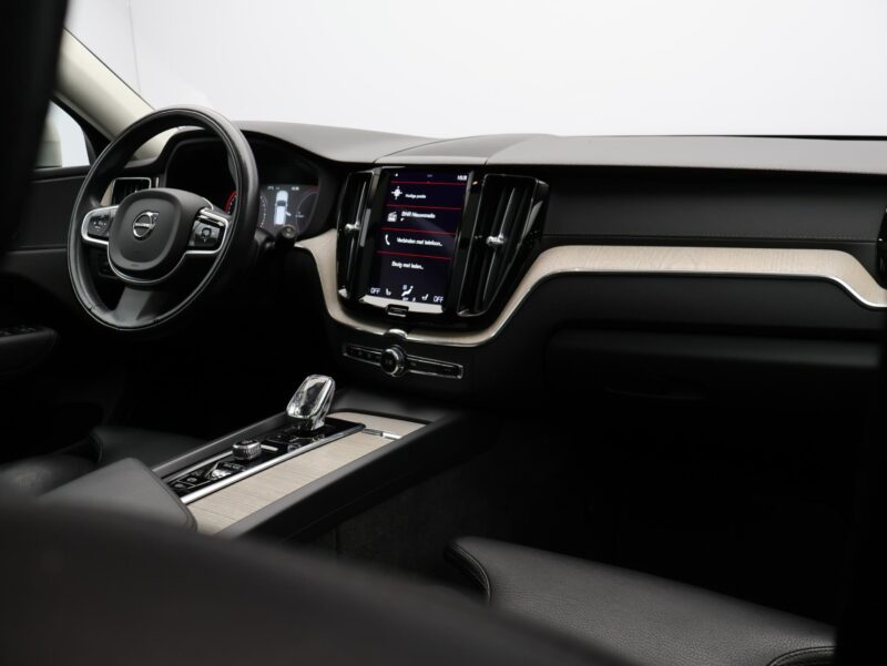 Volvo XC60 - Foto 3