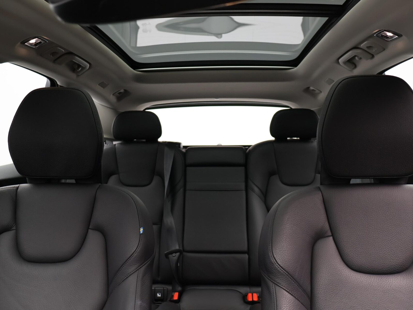 Volvo XC60 - Foto 9