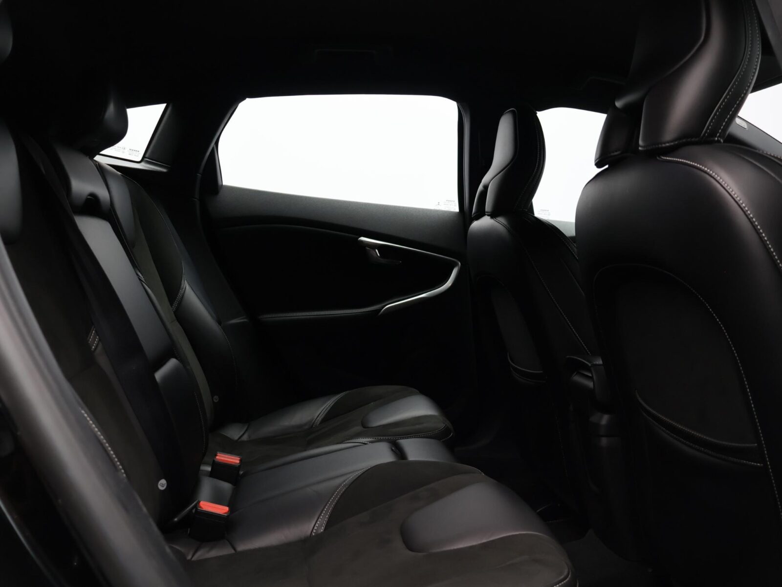Volvo V40 - Foto 11