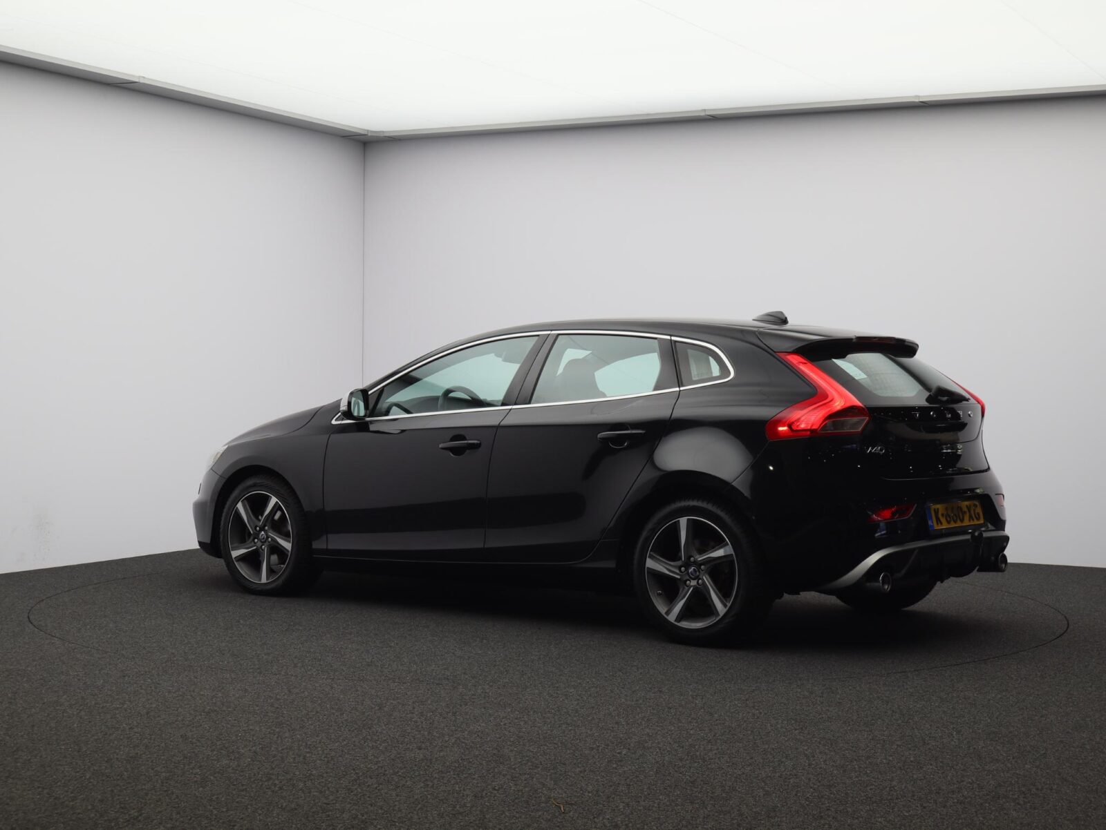 Volvo V40 - Foto 25