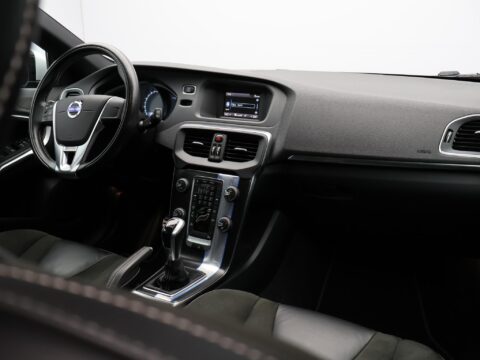 Volvo V40 1.6 T2 R-Design
