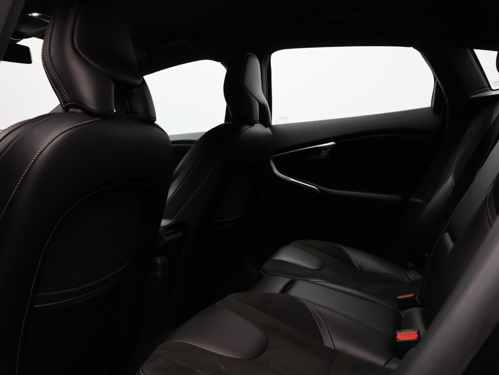 Volvo V40 - Foto 8