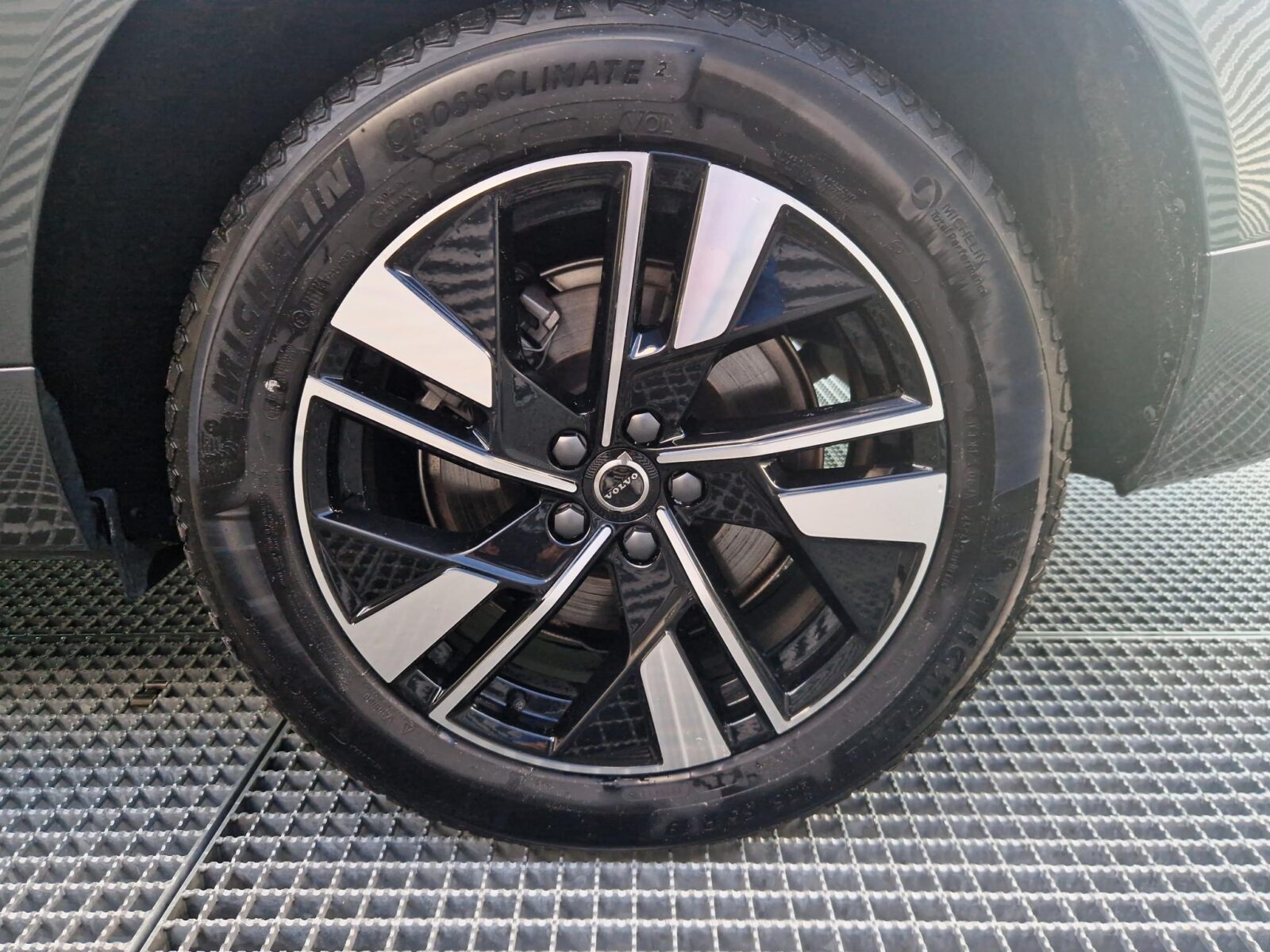 Volvo XC60 - Foto 5