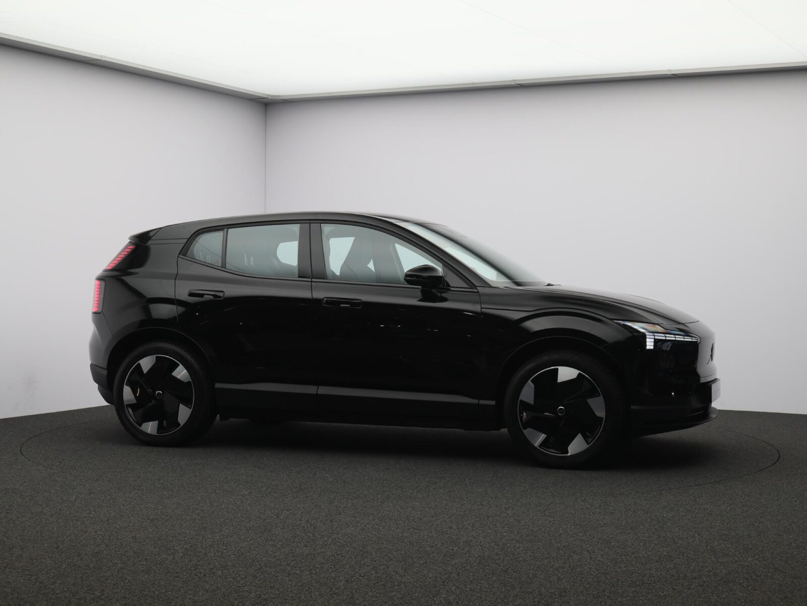 Volvo EX30 - Foto 28