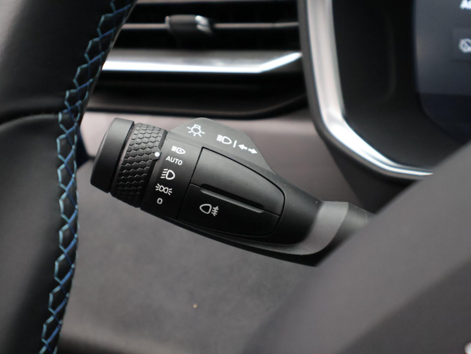 Lynk & Co 01 - Foto 34