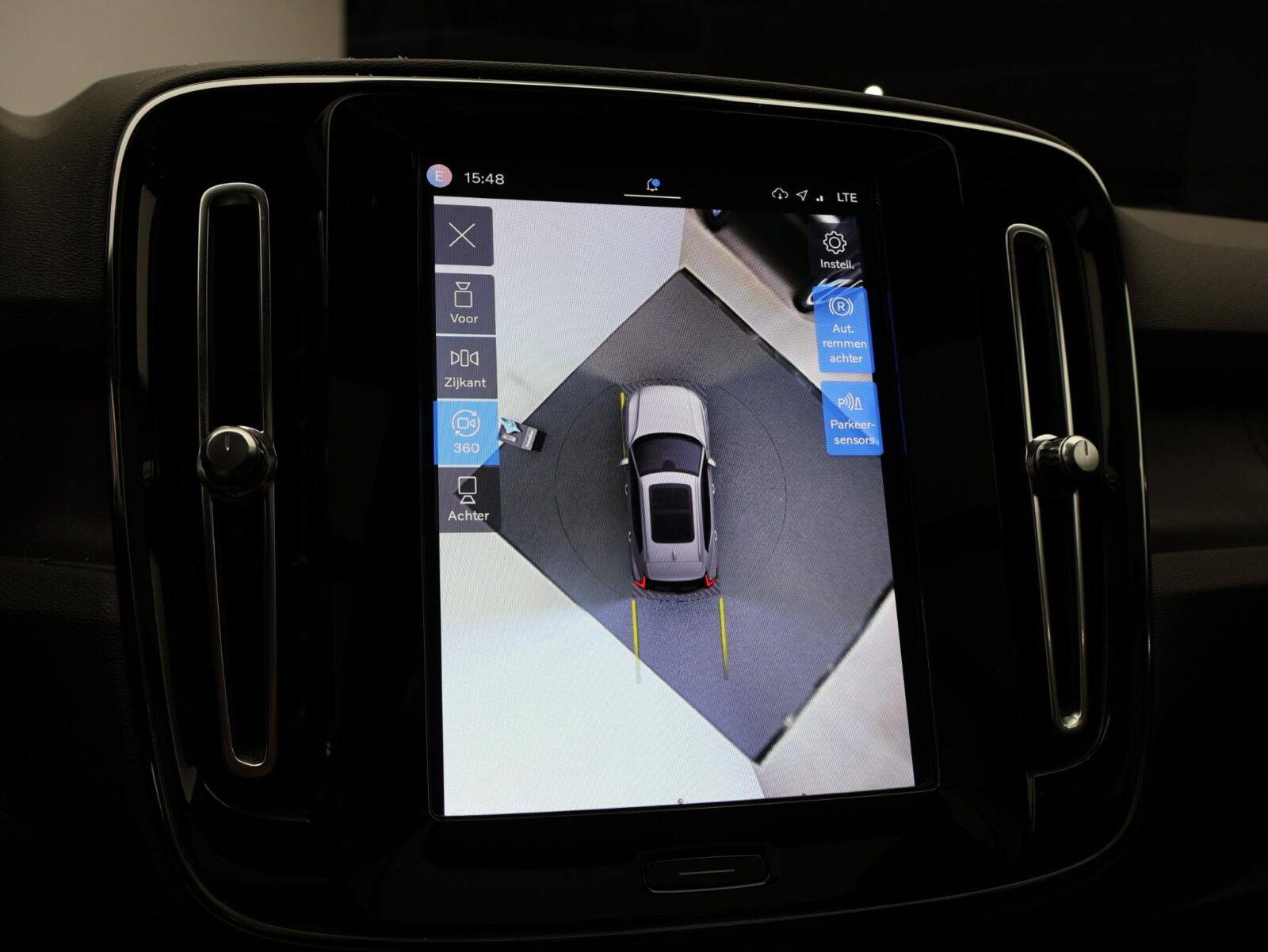 Volvo XC40 - Foto 18