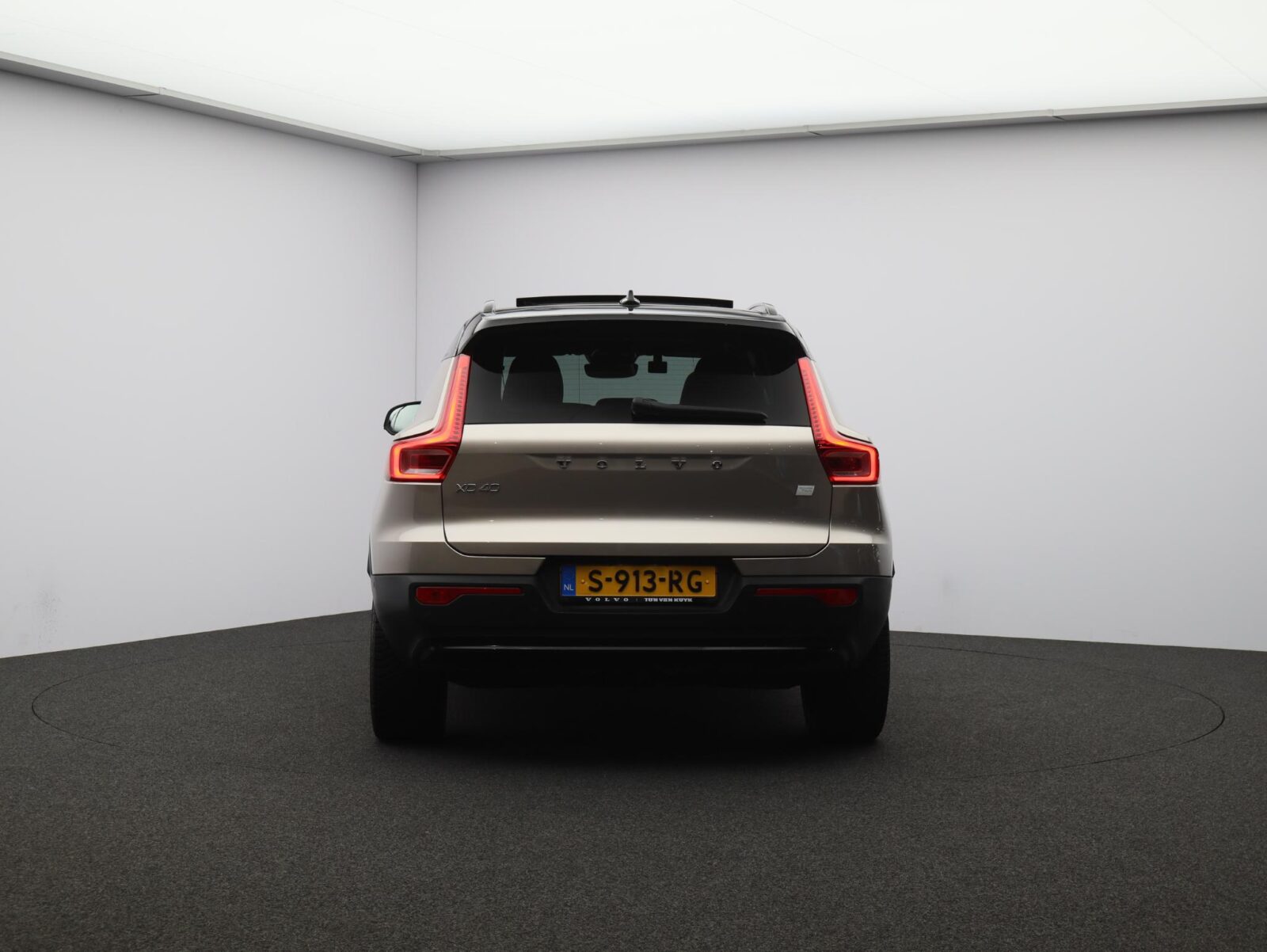 Volvo XC40 - Foto 26