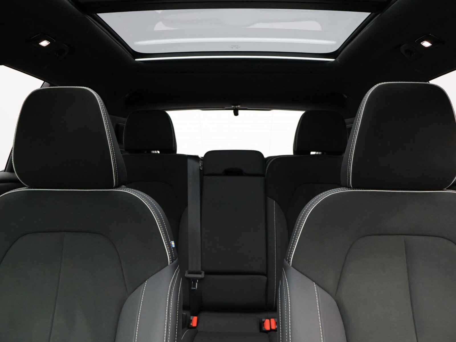 Volvo XC40 - Foto 9