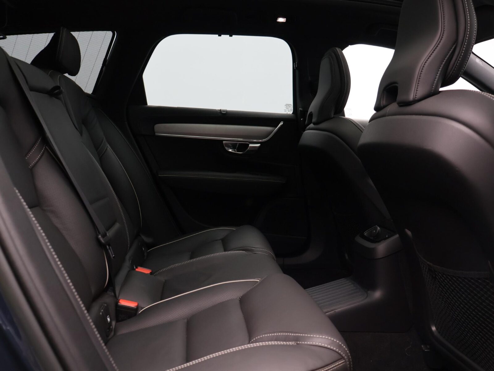 Volvo V90 - Foto 11