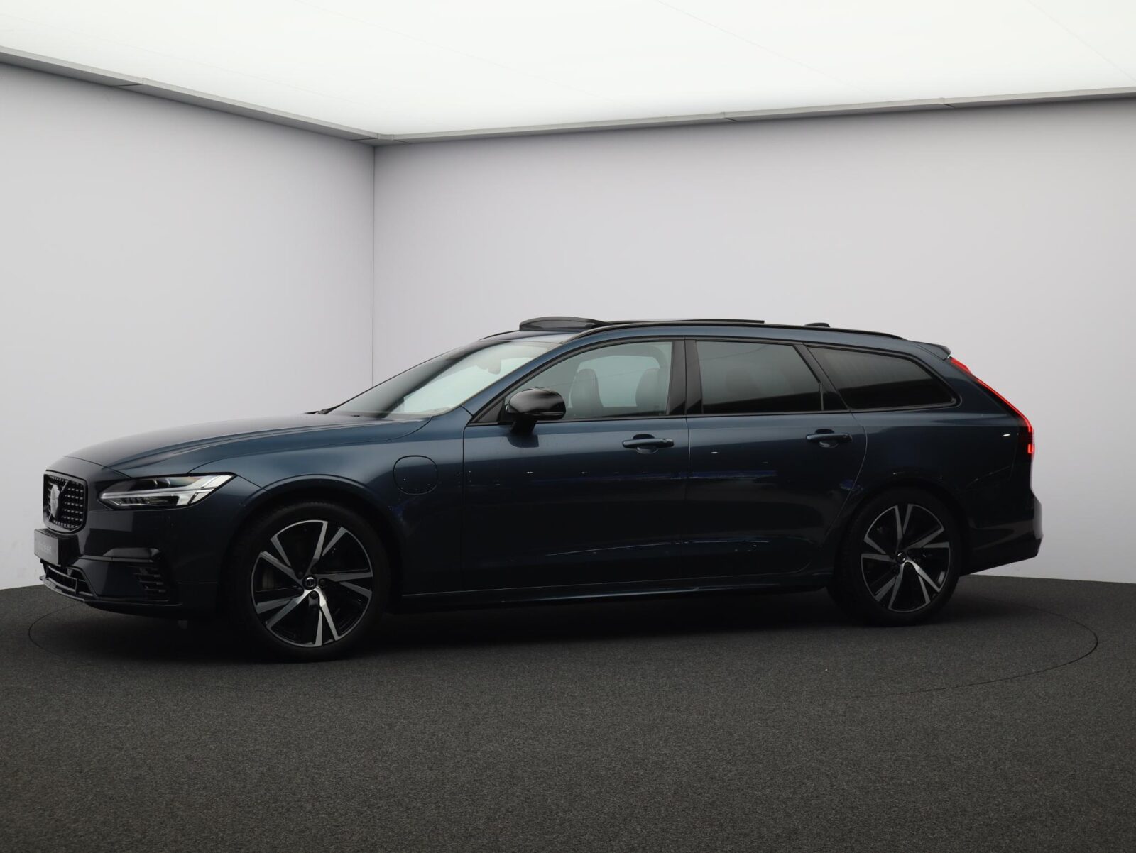 Volvo V90 - Foto 25