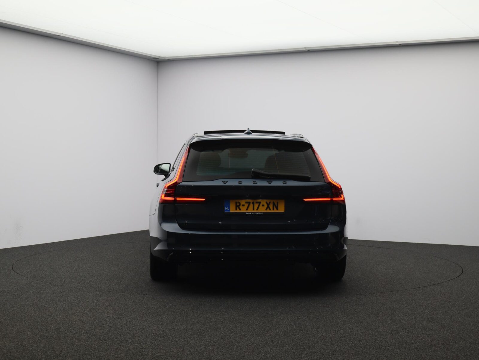 Volvo V90 - Foto 29