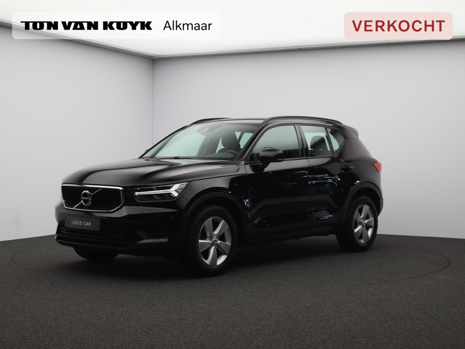 Volvo XC40 - Foto 1