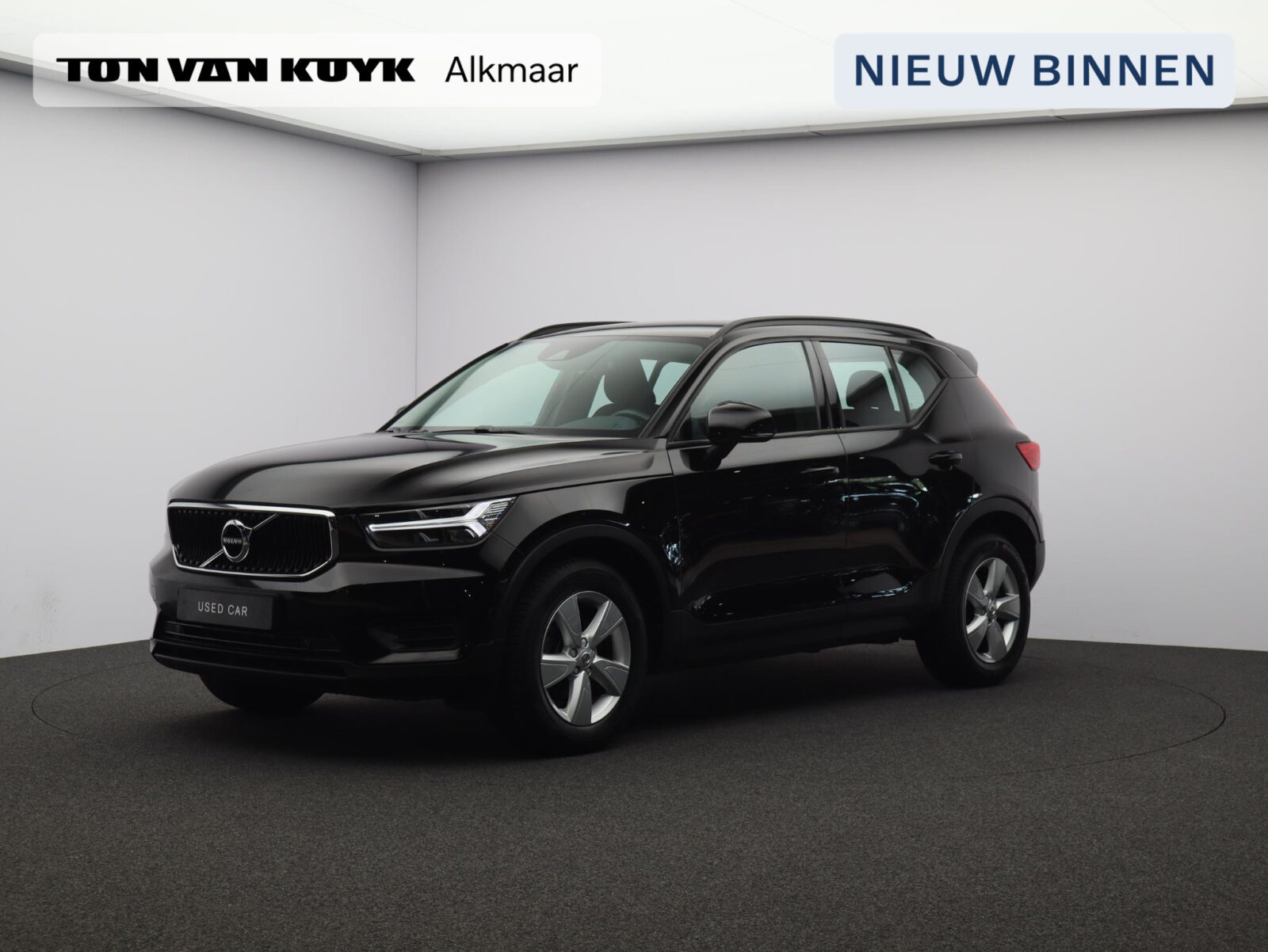 Volvo XC40 - Foto 1