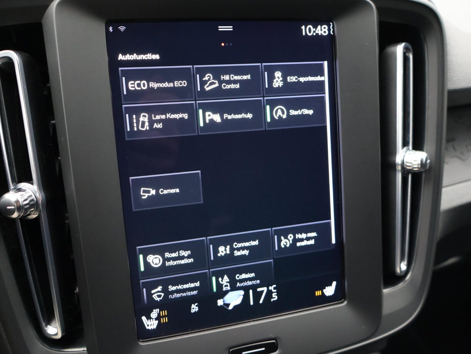 Volvo XC40 - Foto 12